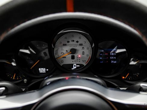 Used 2016 Porsche 911 GT3 RS image 67