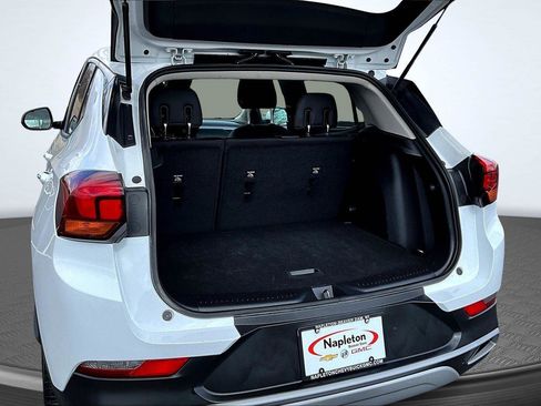 Used 2025 Buick Encore GX Preferred image 5