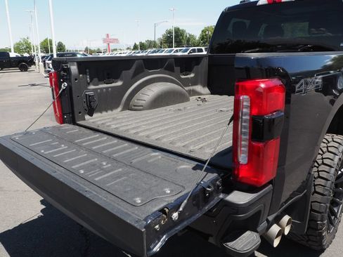 Used 2025 Ford F350 Lariat w/ Black Appearance Package AWD/4WD image 19