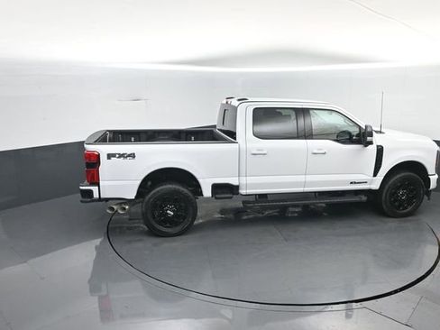 New 2026 Ford F350 Lariat w/ Black Appearance Package image 23