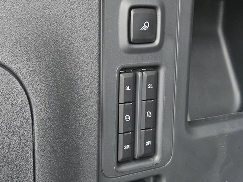 New 2026 Ford Expedition Active RWD image 13