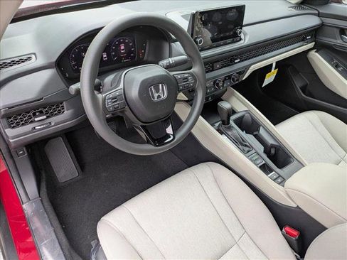 New 2025 Honda Accord SE image 3
