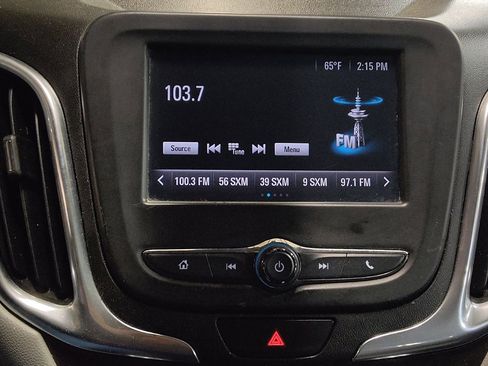 Used 2018 Chevrolet Equinox LT image 25