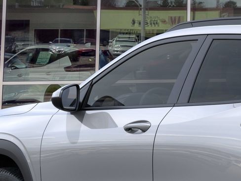 New 2026 Chevrolet Trax LT FWD image 12