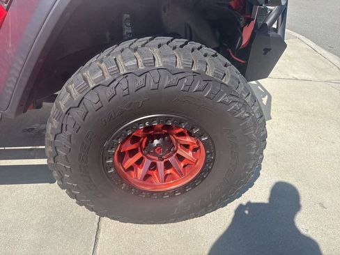 Used 2020 Jeep Gladiator Rubicon image 7