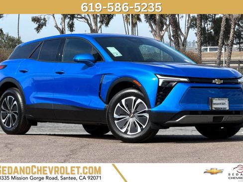 New 2025 Chevrolet Blazer EV LT image 1