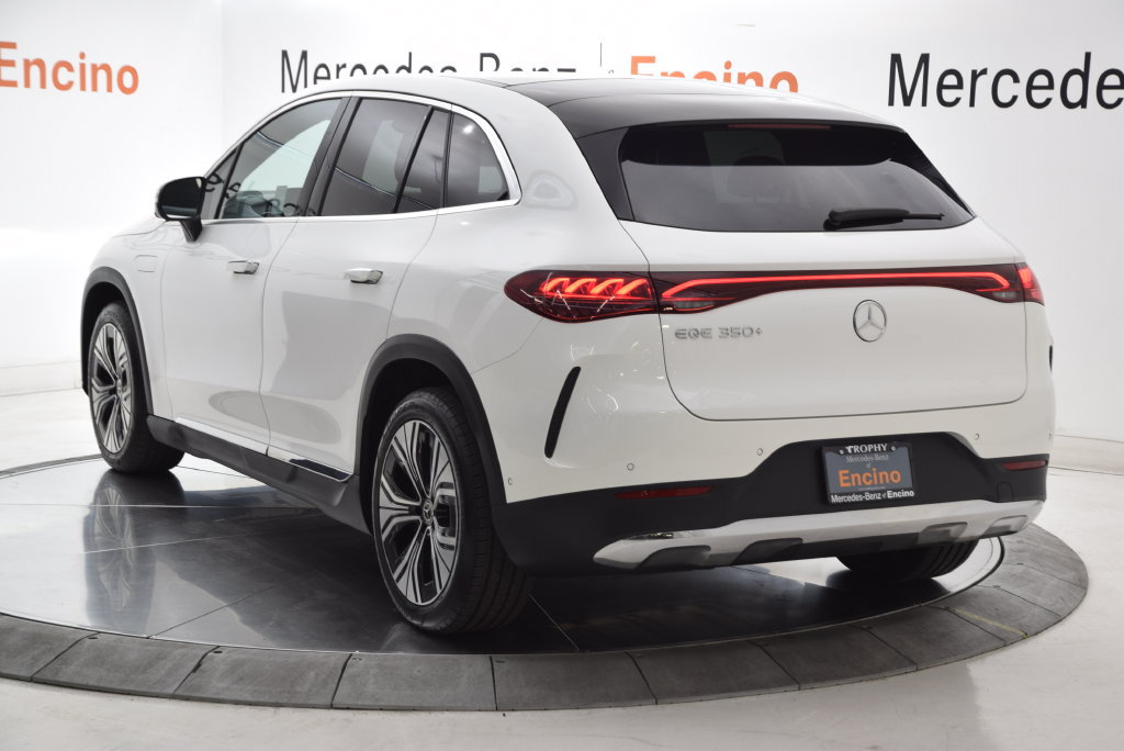 Certified 2023 Mercedes-Benz EQE 350+ SUV image 4