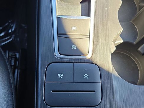 Used 2024 Ford Escape ST-Line image 32