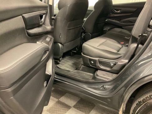 Used 2023 Subaru Ascent Premium AWD/4WD image 24