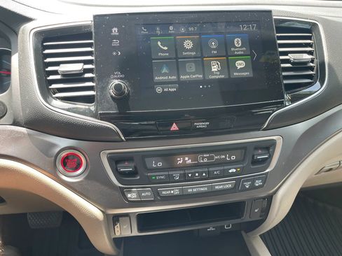 Used 2019 Honda Pilot EX-L image 18