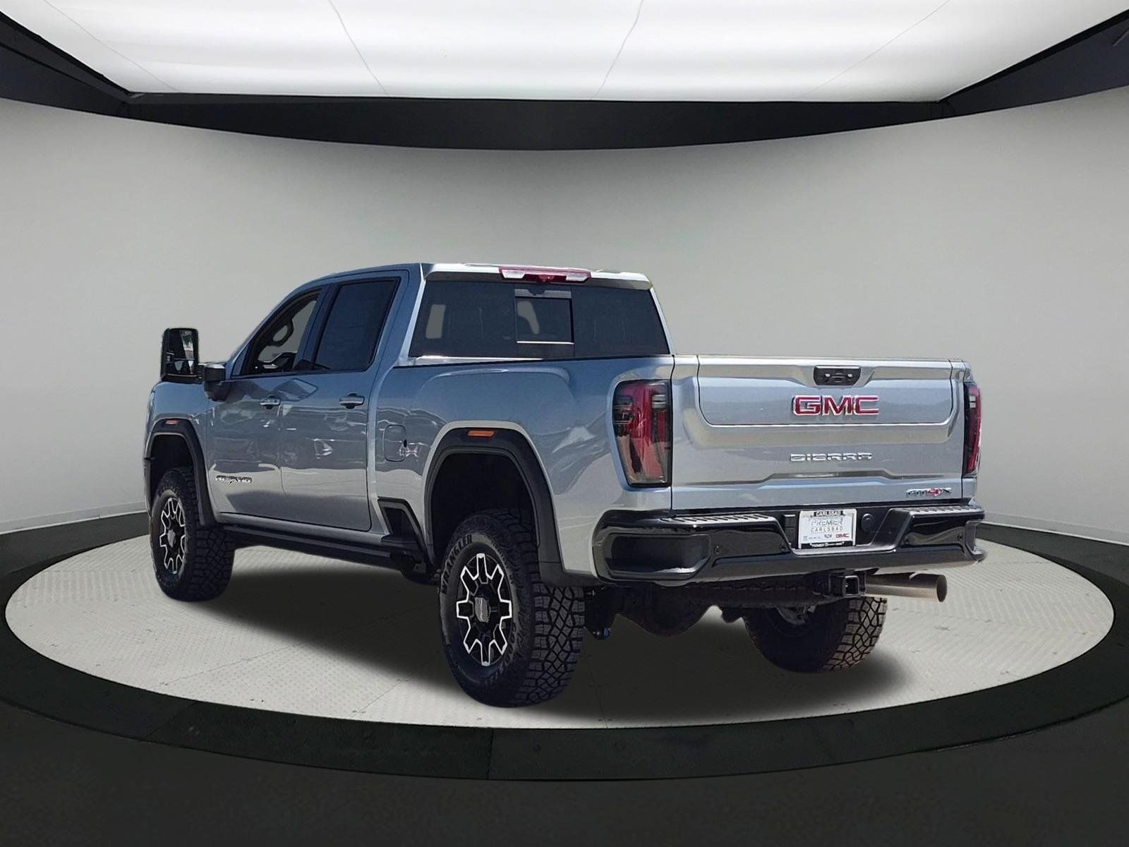 New 2026 GMC Sierra 2500 AT4X w/ LPO, Black Badging Package AWD/4WD image 3