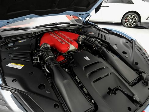 Used 2023 Ferrari 812 Competizione RWD image 55
