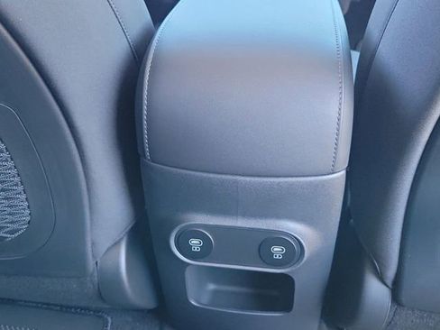 New 2026 Hyundai Ioniq 5 SE image 17