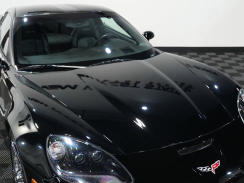 Used 2008 Chevrolet Corvette Z06 w/ Preferred Equipment Group image 12