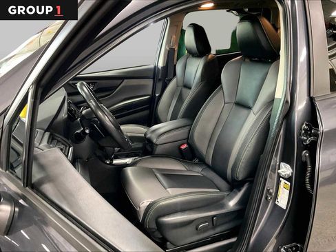 Used 2023 Subaru Ascent Onyx Edition AWD/4WD image 8