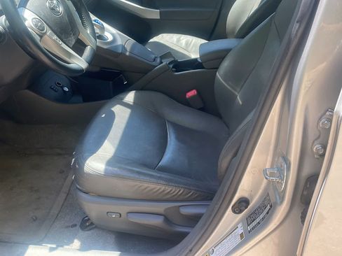 Used 2010 Toyota Prius Five FWD image 13