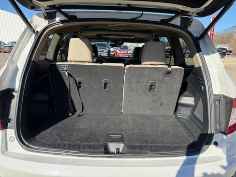 Used 2022 Honda Pilot EX-L image 11