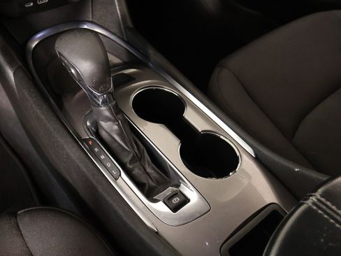 Used 2022 Chevrolet Malibu LT FWD image 8