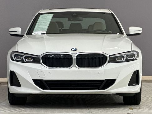 Certified 2023 BMW 330i Sedan w/ Driving Assistance Package RWD image 5