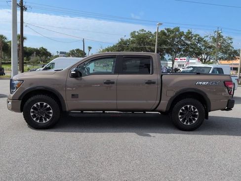 Used 2023 Nissan Titan PRO-4X w/ Pro-4x Convenience Package AWD/4WD image 7