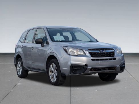 Used 2018 Subaru Forester 2.5i image 8