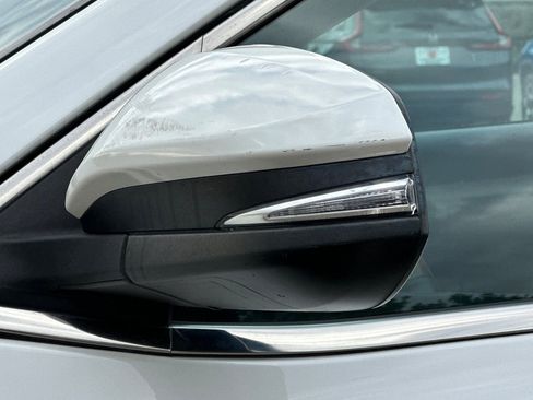 Used 2018 Toyota Highlander XLE image 52