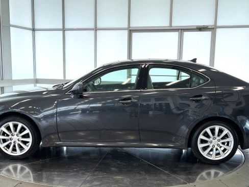 Used 2008 Lexus IS 250 AWD image 4