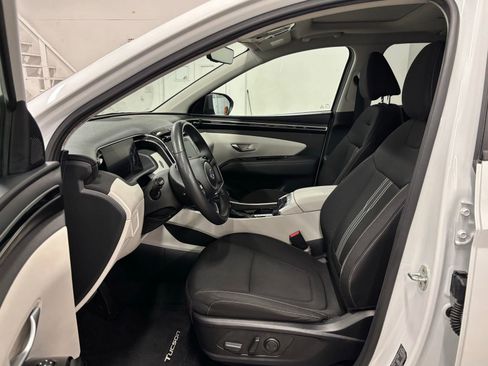 Certified 2022 Hyundai Tucson SEL w/ Convenience Package FWD image 16
