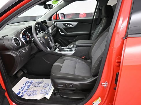 Used 2025 Chevrolet Blazer LT FWD image 26
