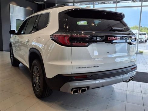 New 2026 GMC Acadia Elevation image 5