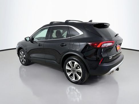 Used 2025 Ford Escape Platinum AWD/4WD image 6