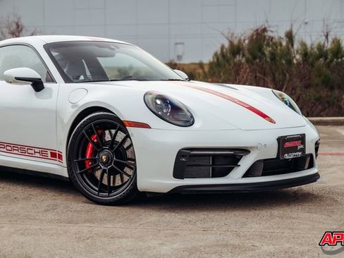 Used 2022 Porsche 911 Carrera GTS image 45