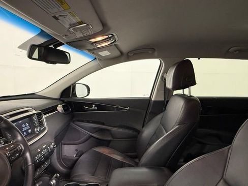 Used 2017 Kia Sorento EX FWD image 34