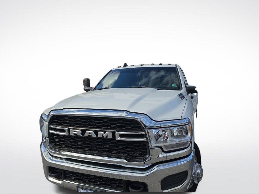 Used 2021 RAM 3500 Tradesman AWD/4WD image 5