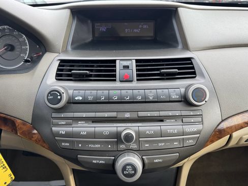 Used 2010 Honda Accord EX image 22