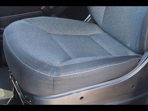 Used 2023 RAM ProMaster 2500 image 17