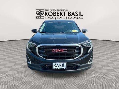 Used 2018 GMC Terrain SLE FWD image 3