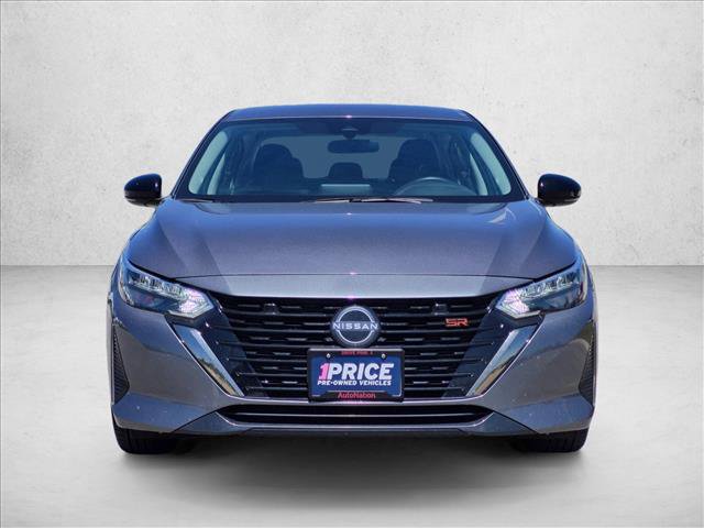 Used 2025 Nissan Sentra SR FWD image 2