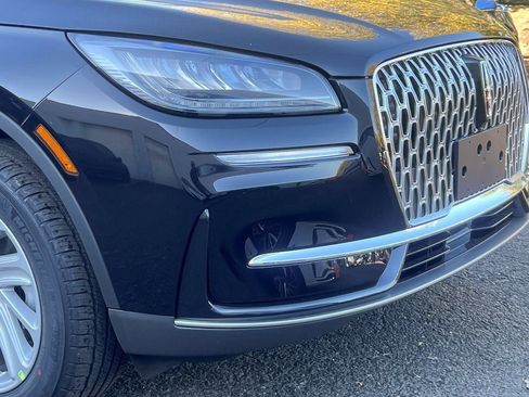 New 2026 Lincoln Corsair Premiere image 2