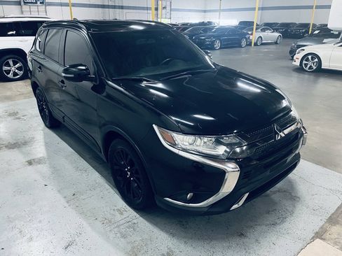 Used 2019 Mitsubishi Outlander LE FWD image 5