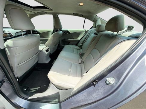 Used 2015 Honda Accord EX-L image 20