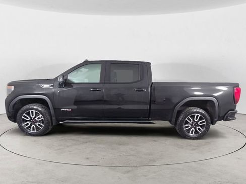 Used 2024 GMC Sierra 1500 AT4 w/ Technology Package image 2
