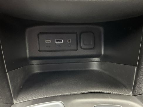 Used 2022 Chevrolet Equinox LT image 22