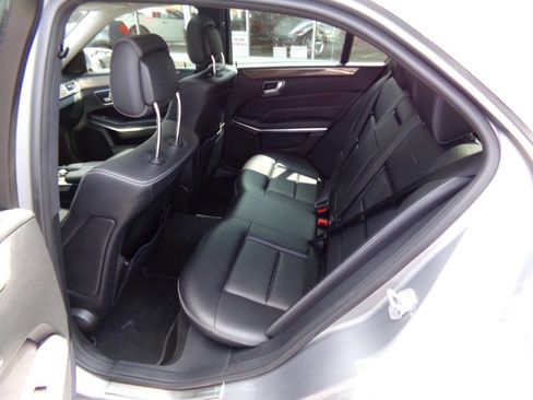 Used 2015 Mercedes-Benz E 350 4MATIC Sedan image 14