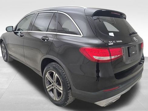 Used 2018 Mercedes-Benz GLC 300 4MATIC image 7