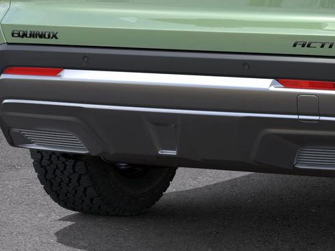 New 2026 Chevrolet Equinox ACTIV w/ Safety and Technology Package image 14