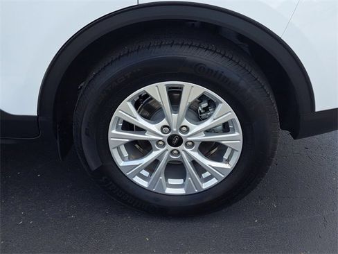 Certified 2023 Ford Escape Active w/ Tech Pack #2 image 5