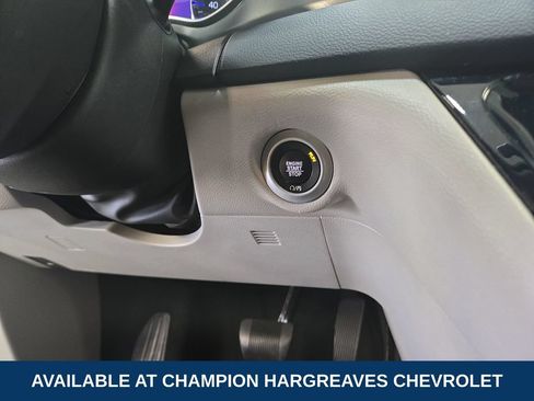 Used 2023 Chrysler Pacifica Touring-L FWD image 22
