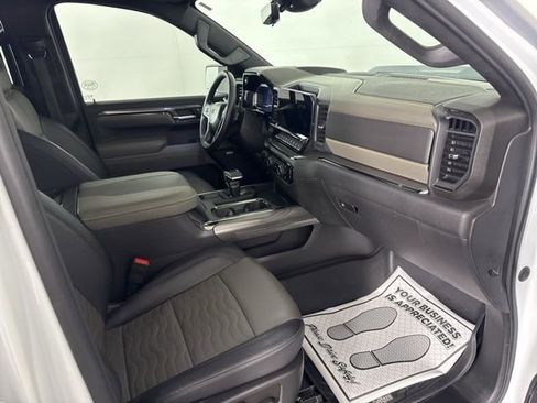 Used 2023 Chevrolet Silverado 1500 ZR2 w/ ZR2 Bison Edition image 13