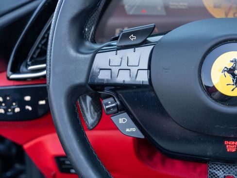 Used 2024 Ferrari Roma Spider RWD image 39